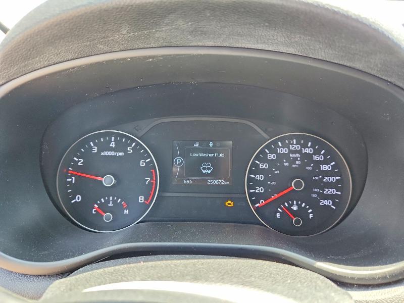 53039306 :رقم المزاد ، KNDPMCAC3H7055185 vin ، 2017 Kia Sportage مزاد بيع