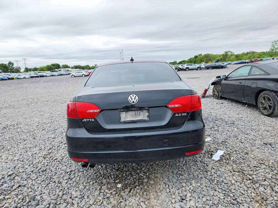 54769036 :رقم المزاد ، 3VWBX7AJ5BM394662 vin ، 2011 Volkswagen Jetta مزاد بيع