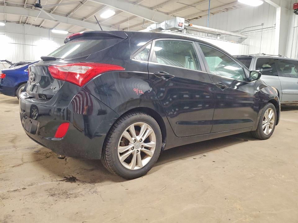 2014 Hyundai Elantra Gt მანქანა იყიდება აუქციონზე, vin: KMHD35LH5EU214095, აუქციონის ნომერი: 54111396