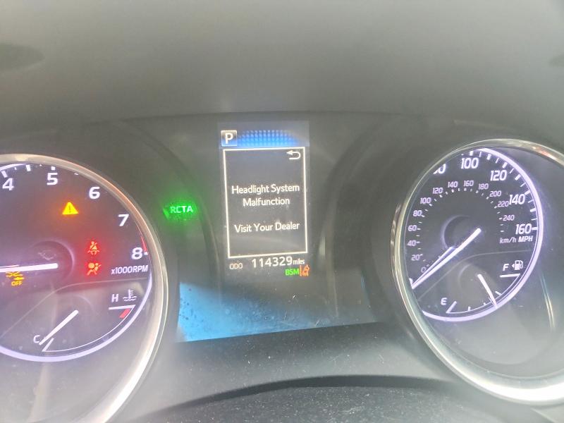 53186386 :رقم المزاد ، 4T1B11HK6JU645064 vin ، 2018 Toyota Camry مزاد بيع
