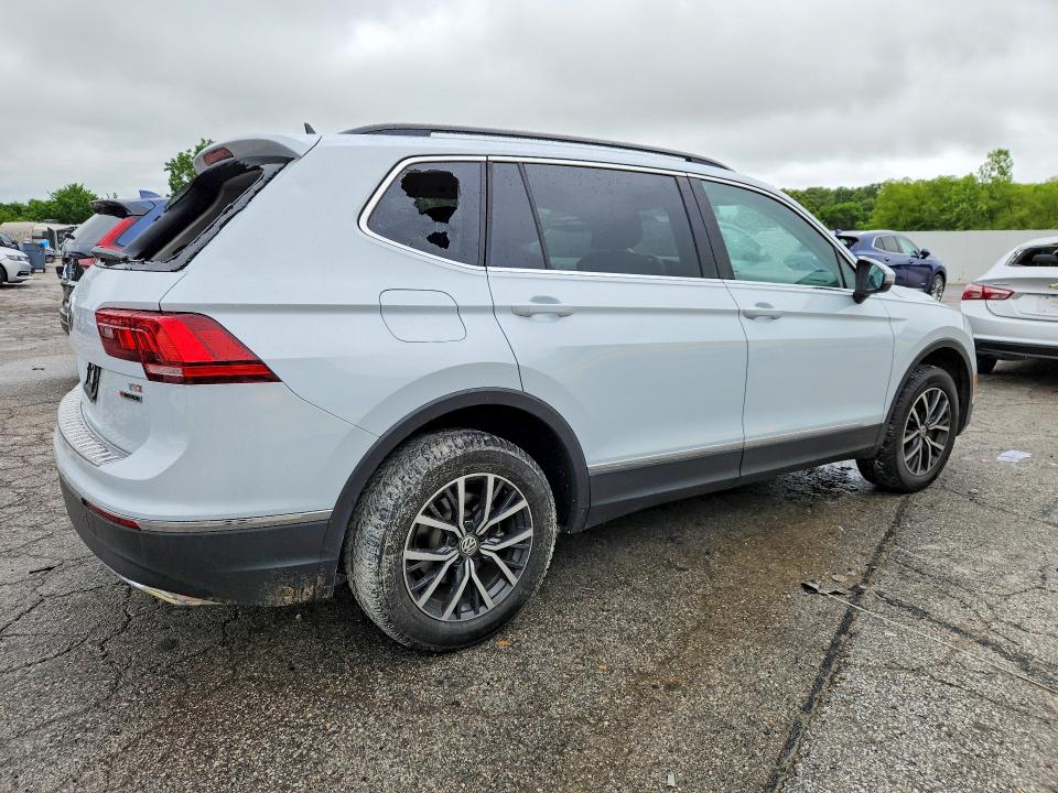 Продажа на аукционе авто 2018 Volkswagen Tiguan, vin: 3VV2B7AX0JM205356, номер лота: 54273136