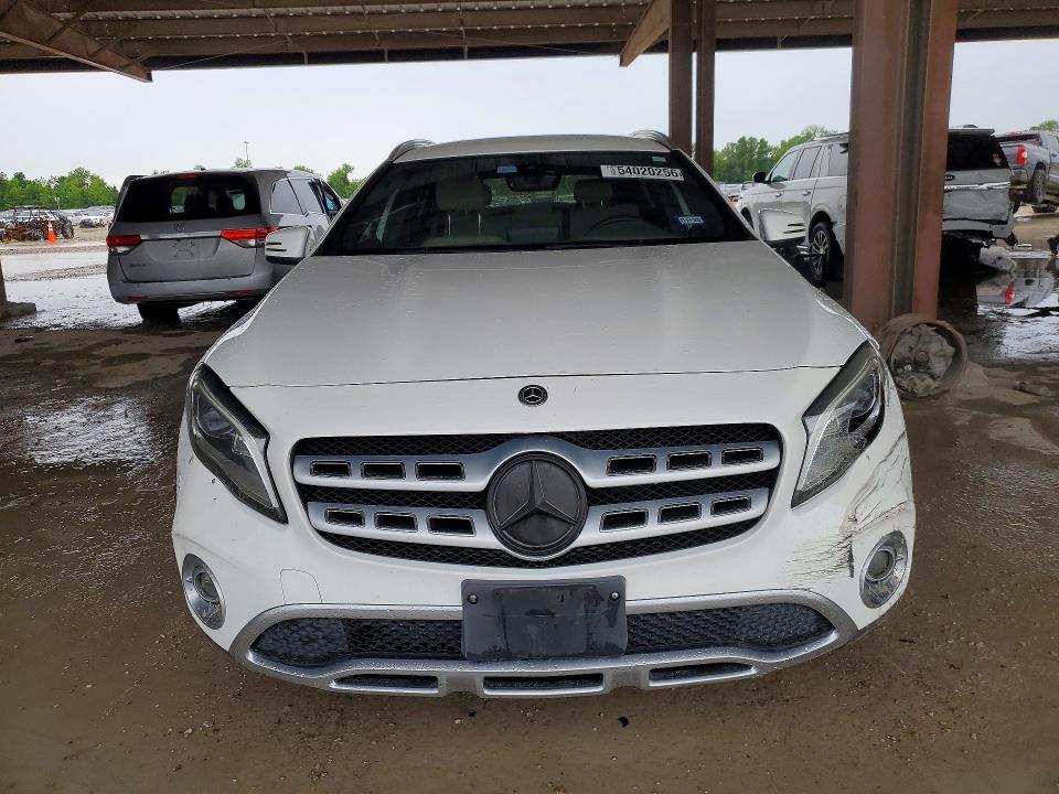 54020256 :رقم المزاد ، WDCTG4GB2LJ687465 vin ، 2020 Mercedes-benz Gla مزاد بيع