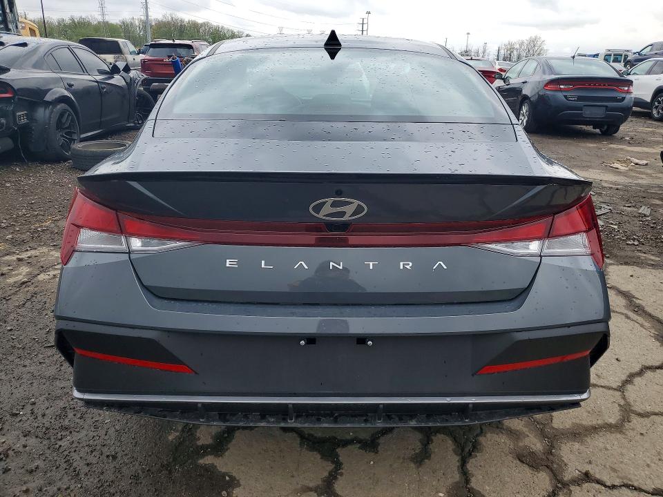 2025 Hyundai Elantra მანქანა იყიდება აუქციონზე, vin: KMHLM4DG2SU972688, აუქციონის ნომერი: 51506736
