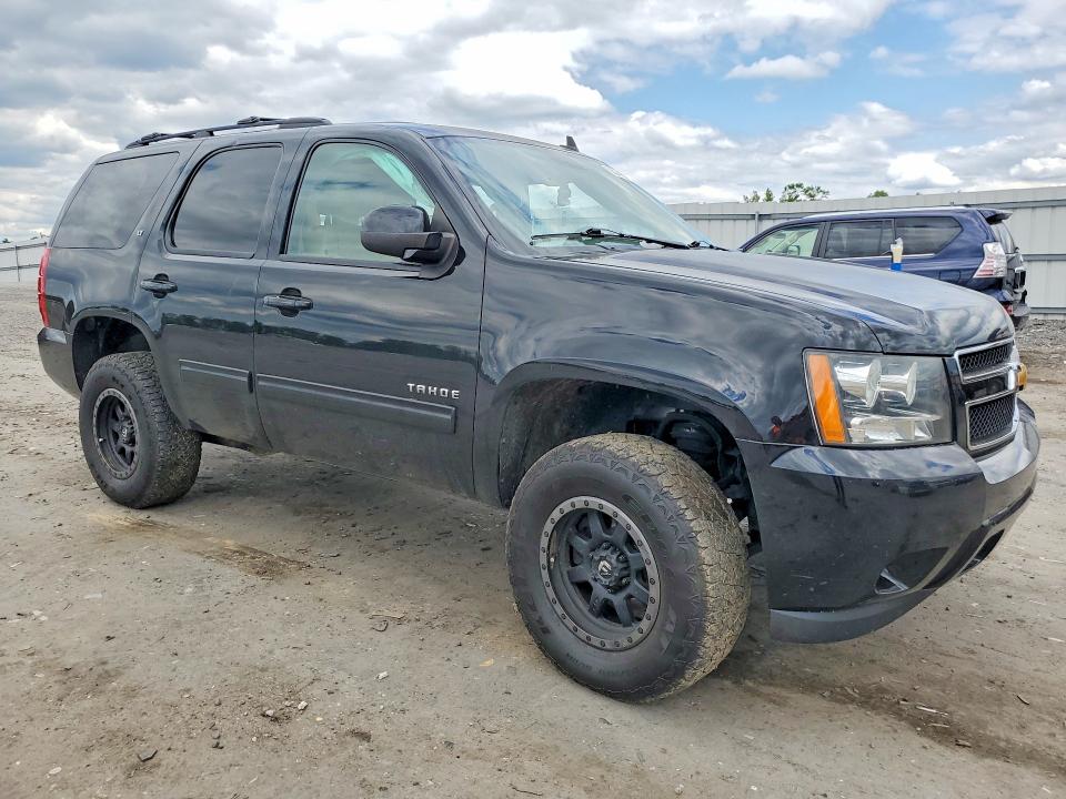 Продаж на аукціоні авто 2013 Chevrolet Tahoe, vin: 1GNSKBE05DR365032, номер лоту: 53141536
