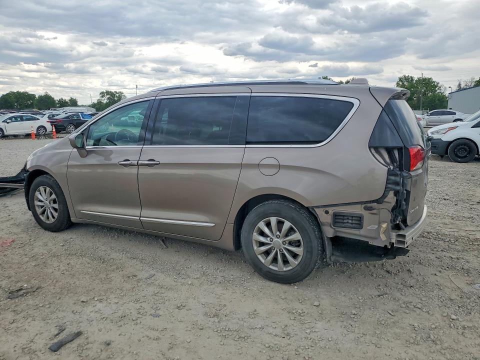 52164646 :رقم المزاد ، 2C4RC1EG6JR194082 vin ، 2018 Chrysler Pacifica مزاد بيع