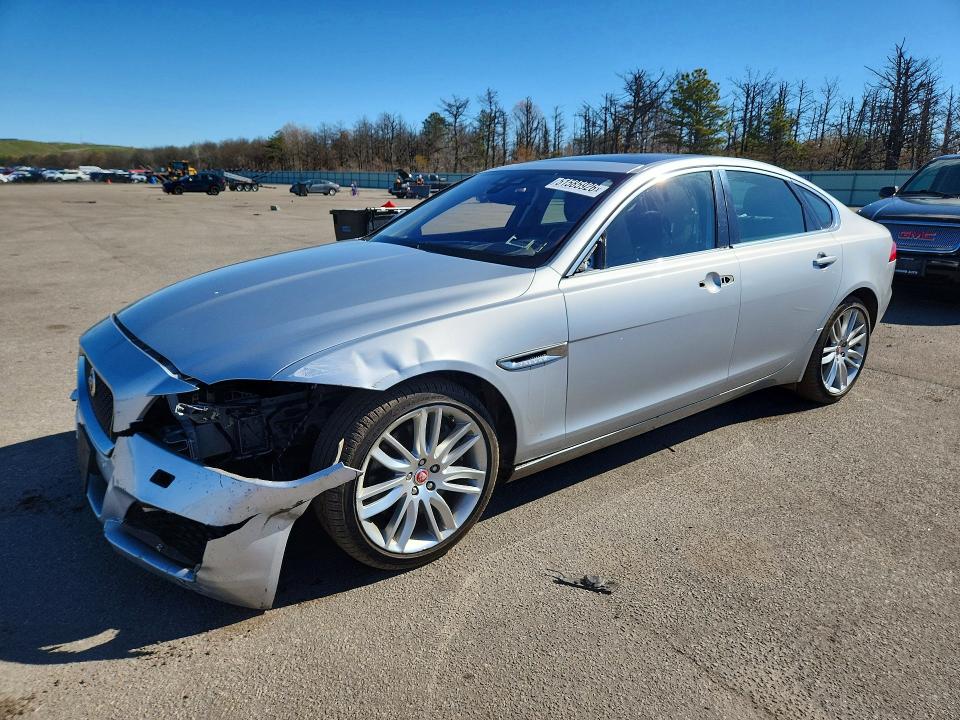 Продаж на аукціоні авто 2016 Jaguar Xf, vin: SAJBK4BV5GCY23875, номер лоту: 51585926