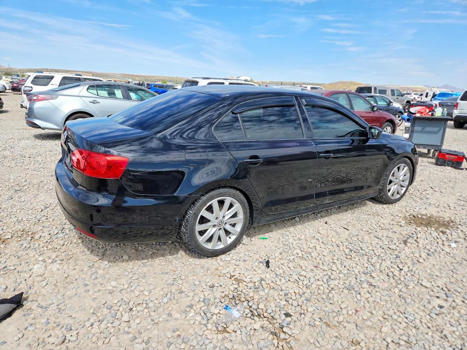 2011 Volkswagen Jetta მანქანა იყიდება აუქციონზე, vin: 3VW2K7AJXBM361879, აუქციონის ნომერი: 54315976