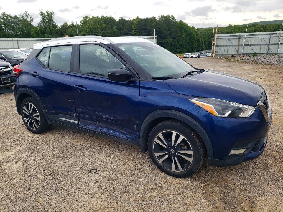 54862566 :رقم المزاد ، 3N1CP5DV4LL553336 vin ، 2020 Nissan Kicks مزاد بيع
