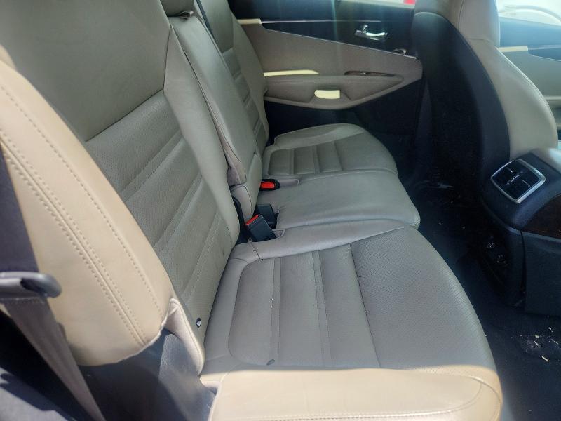 2017 Kia Sorento მანქანა იყიდება აუქციონზე, vin: 5XYPH4A53HG204077, აუქციონის ნომერი: 54483726