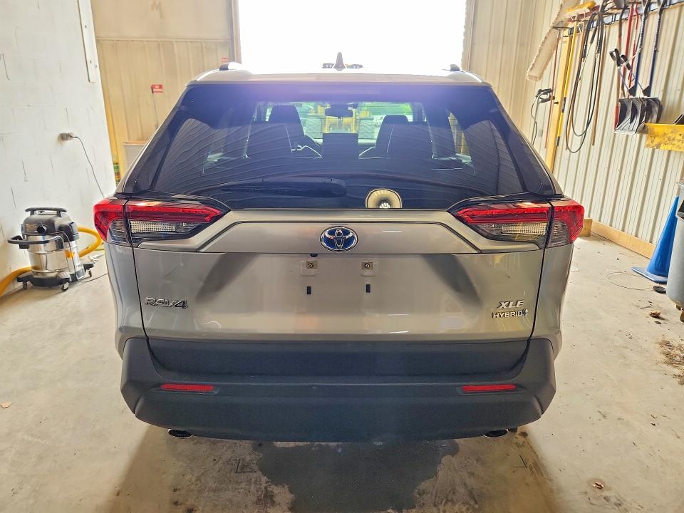 Продажа на аукционе авто 2024 Toyota Rav4, vin: JTMB6RFV9RD121632, номер лота: 54237906