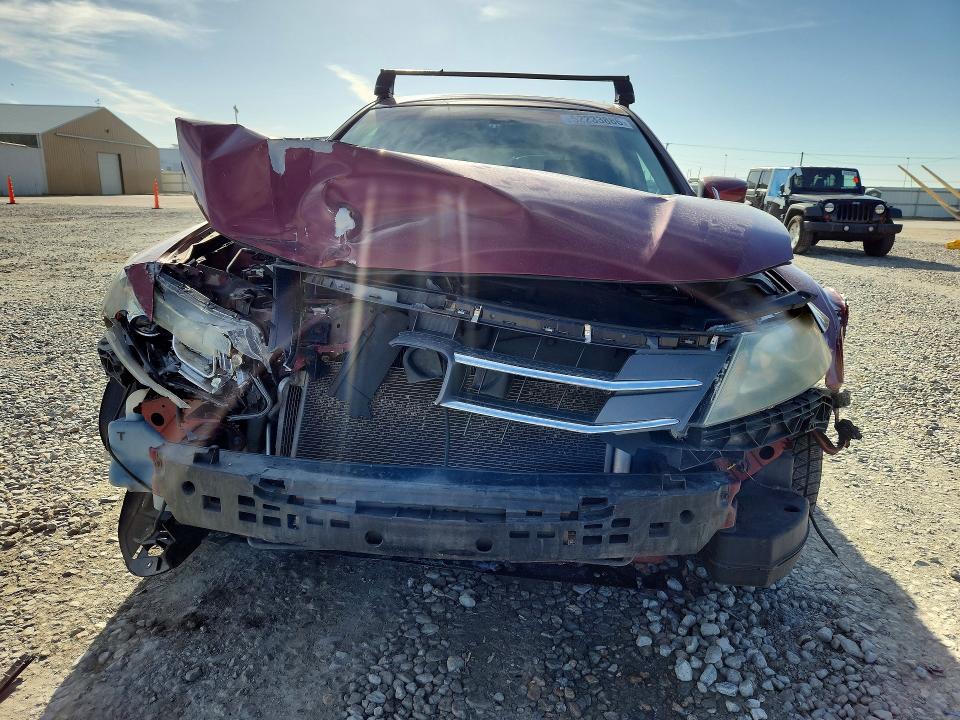 52233886 :رقم المزاد ، 5J6TF2H51BL001418 vin ، 2011 Honda Accord Crosstour مزاد بيع