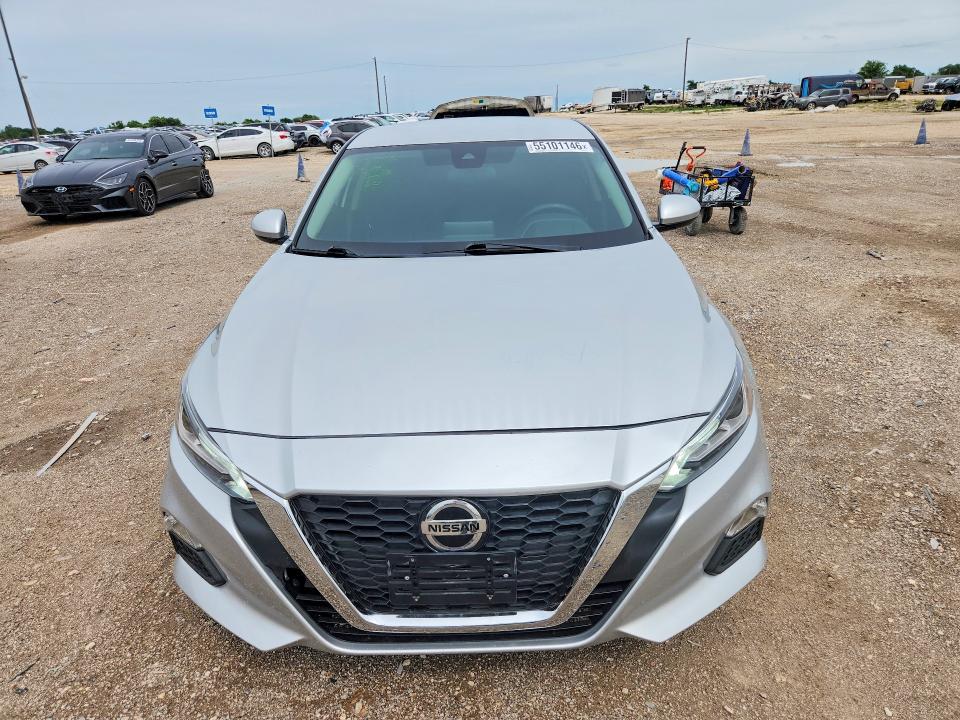 55101146 :رقم المزاد ، 1N4BL4DV7MN342301 vin ، 2021 Nissan Altima مزاد بيع