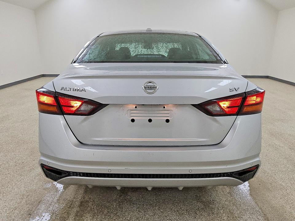 51701766 :رقم المزاد ، 1N4BL4DV9NN300309 vin ، 2022 Nissan Altima مزاد بيع