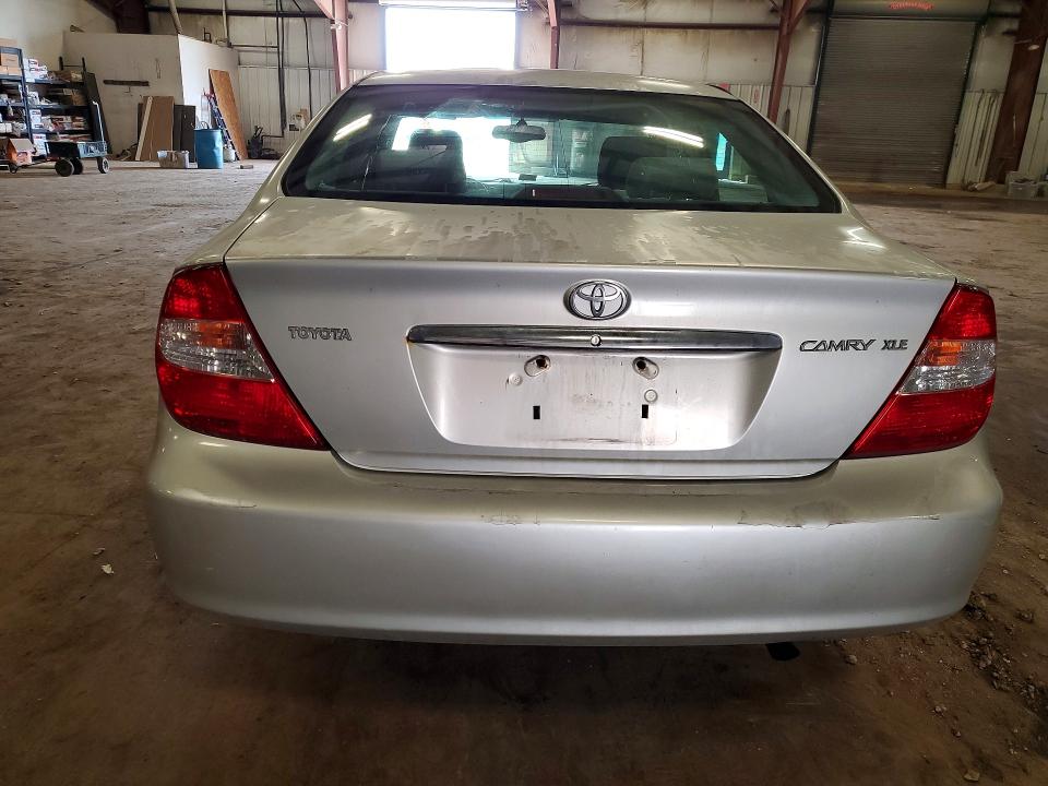 2002 Toyota Camry მანქანა იყიდება აუქციონზე, vin: 4T1BE32KX2U520384, აუქციონის ნომერი: 53840996