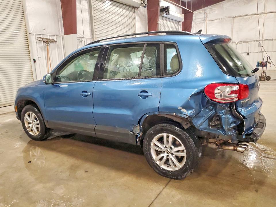 2017 Volkswagen Tiguan მანქანა იყიდება აუქციონზე, vin: WVGBV7AXXHK024090, აუქციონის ნომერი: 54630436