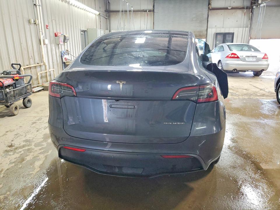 51969816 :رقم المزاد ، 7SAYGDEE6PF919851 vin ، 2023 Tesla Model Y مزاد بيع