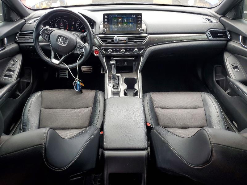 Продажа на аукционе авто 2018 Honda Accord, vin: 1HGCV1F30JA811588, номер лота: 52215456