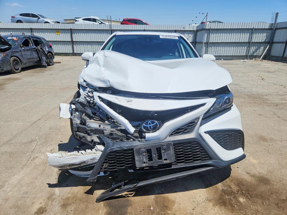 Продажа на аукционе авто 2024 Toyota Camry, vin: 4T1G11AK6RU228054, номер лота: 53849526
