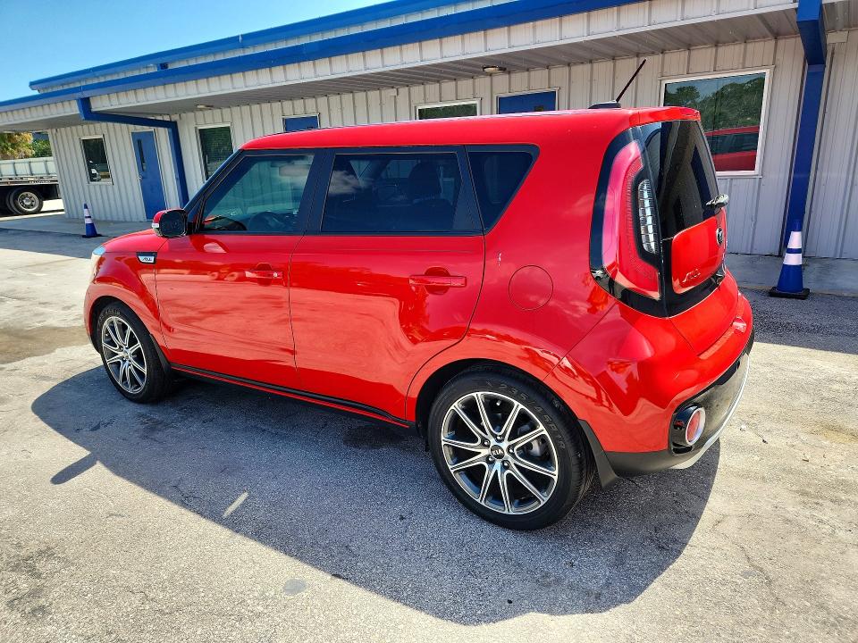 Продаж на аукціоні авто 2018 Kia Soul, vin: KNDJX3AA9J7590653, номер лоту: 52543366