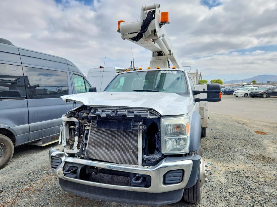 50954576 :رقم المزاد ، 1FDUF4GY6GEB87577 vin ، 2016 Ford F450 مزاد بيع