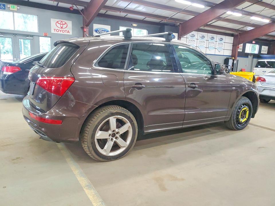 Продажа на аукционе авто 2011 Audi Q5, vin: WA1DKAFP2BA047348, номер лота: 55379216