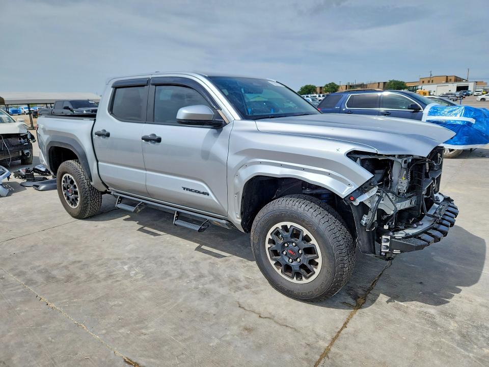 52070706 :رقم المزاد ، 3TMLB5JN5SM092656 vin ، 2025 Toyota Tacoma مزاد بيع