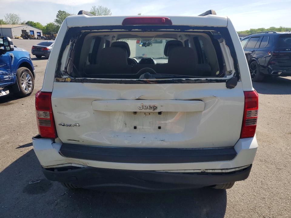 53241156 :رقم المزاد ، 1J4NF1GB3BD126831 vin ، 2011 Jeep Patriot مزاد بيع