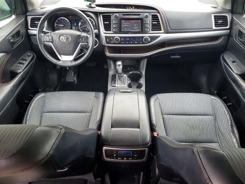 Продажа на аукционе авто 2015 Toyota Highlander, vin: 5TDBKRFH3FS140053, номер лота: 52094926