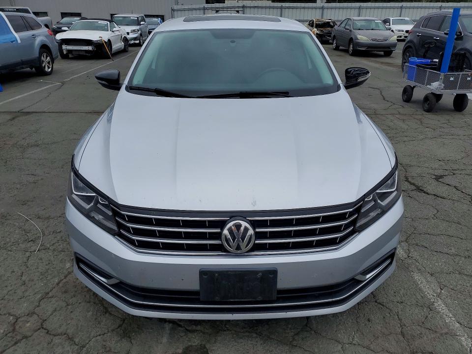 Aukcja sprzedaży 2019 Volkswagen Passat, vin: 1VWLA7A3XKC008567, numer aukcji: 54897446