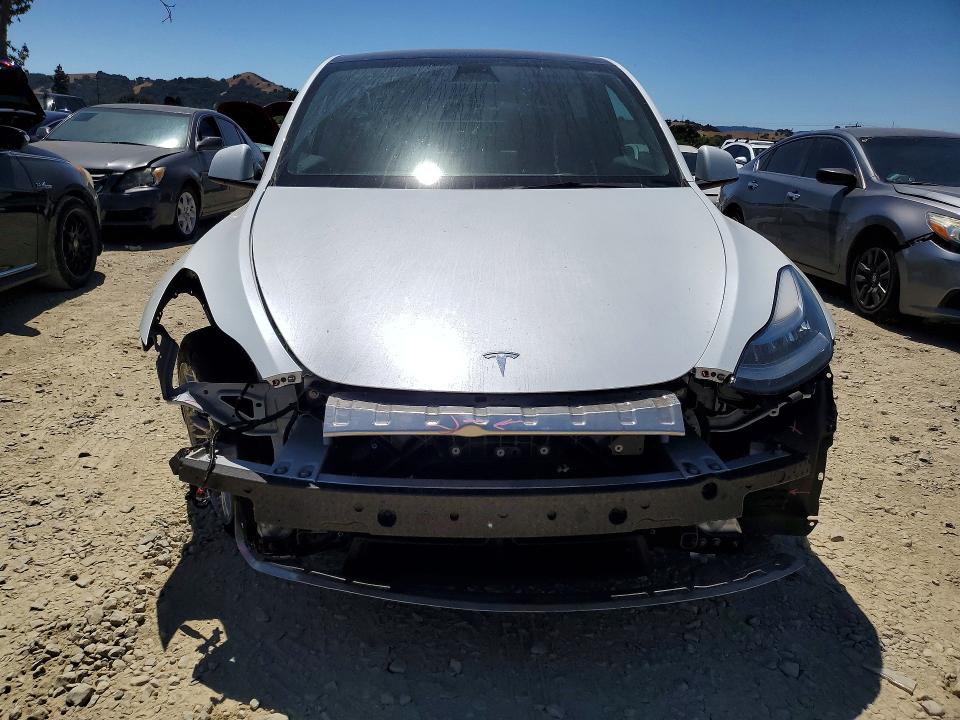 2023 Tesla Model Y მანქანა იყიდება აუქციონზე, vin: 7SAYGDEE7PA064722, აუქციონის ნომერი: 54995326