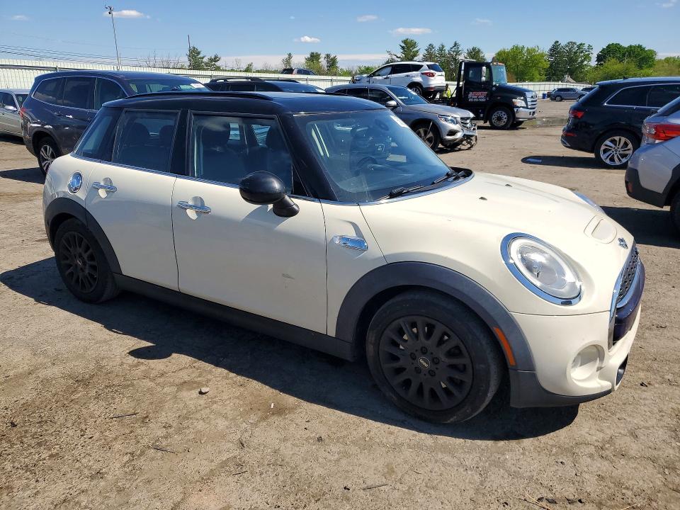 Продажа на аукционе авто 2016 Mini Cooper, vin: WMWXU3C53G2B63123, номер лота: 53013126
