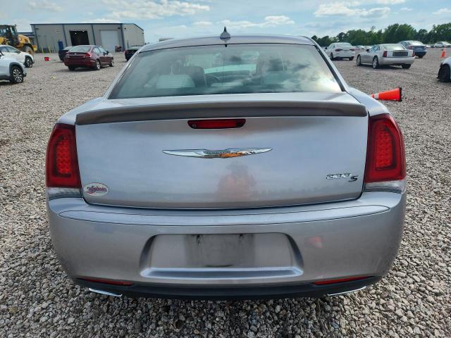 Продаж на аукціоні авто 2018 Chrysler 300, vin: 2C3CCABG4JH222577, номер лоту: 52347256