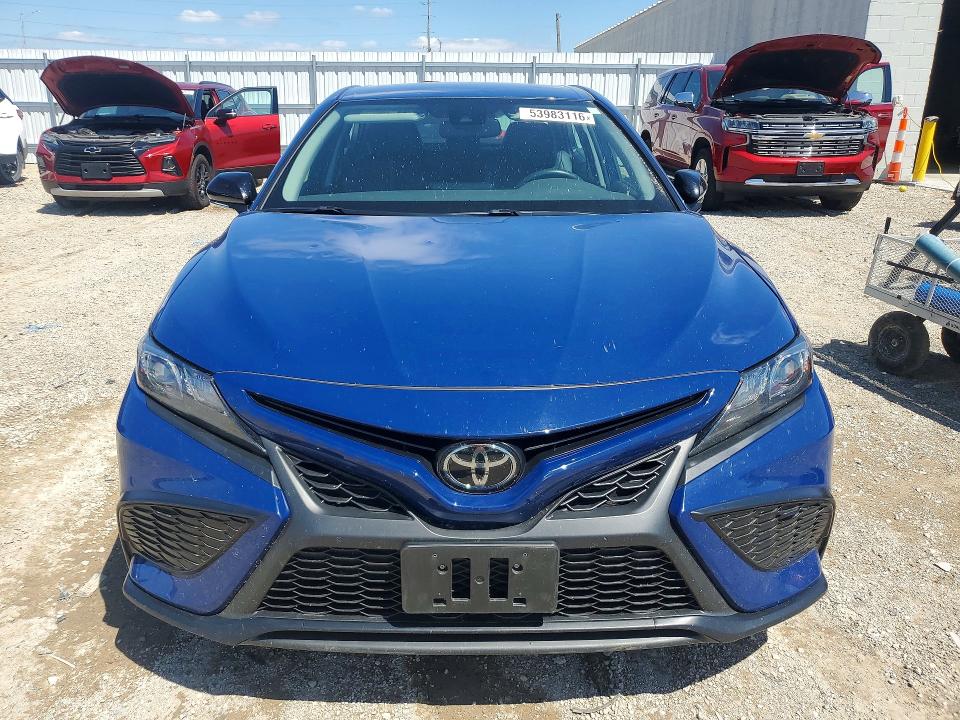 Продаж на аукціоні авто 2024 Toyota Camry, vin: 4T1T11AK8RU250572, номер лоту: 53983116