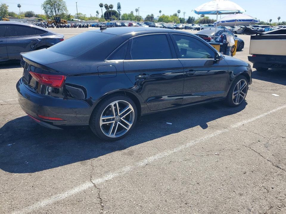 Aukcja sprzedaży 2018 Audi A3, vin: WAUAUGFFXJ1014526, numer aukcji: 52424696