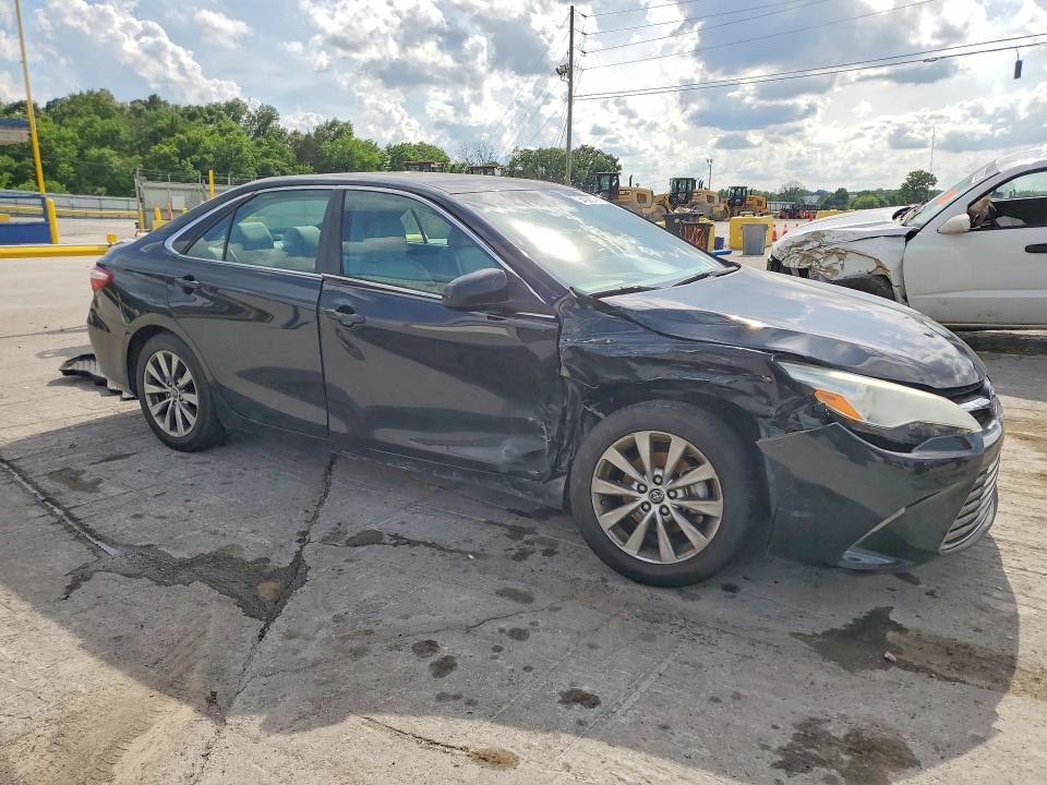 54998776 :رقم المزاد ، 4T1BF1FK3GU526806 vin ، 2016 Toyota Camry مزاد بيع
