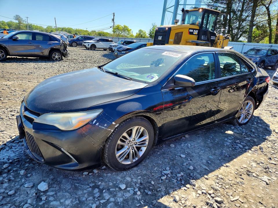 2015 Toyt Camry მანქანა იყიდება აუქციონზე, vin: 4T1BF1FK3FU067680, აუქციონის ნომერი: 52699406