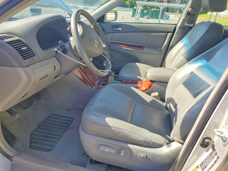 53389246 :رقم المزاد ، 4T1BF30K85U598389 vin ، 2005 Toyota Camry مزاد بيع
