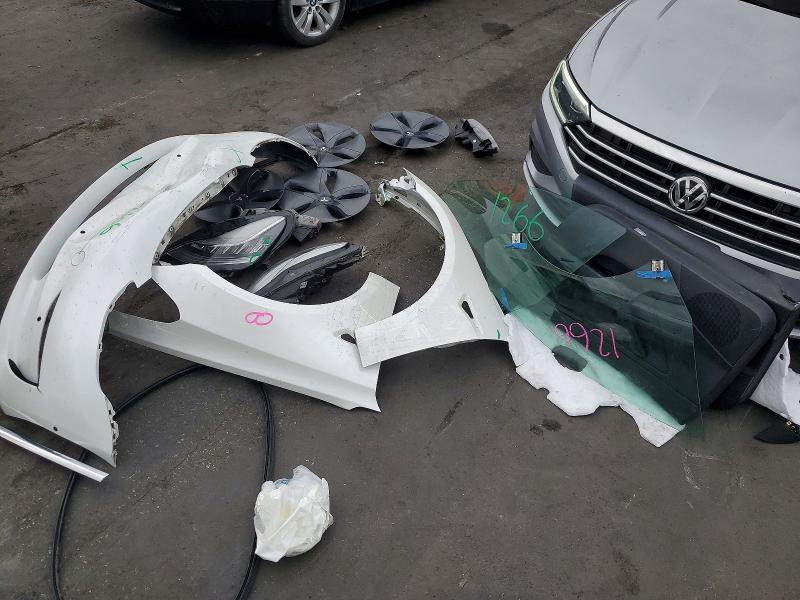 Продажа на аукционе авто 2020 Tesla Model 3, vin: 5YJ3E1EB0LF735436, номер лота: 54655906