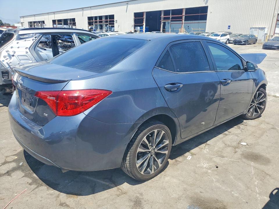Продаж на аукціоні авто 2018 Toyota Corolla, vin: 2T1BURHE8JC106138, номер лоту: 53059866