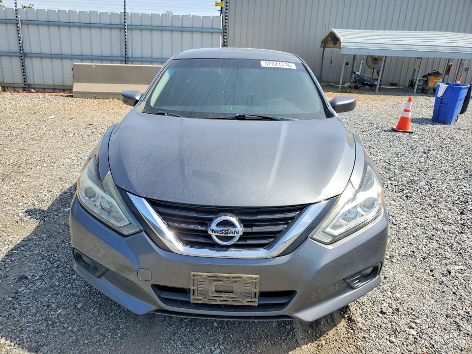 Продаж на аукціоні авто 2017 Nissan Altima, vin: 1N4AL3AP4HC259695, номер лоту: 52321316