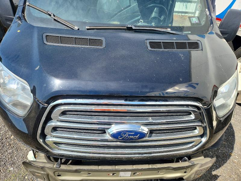 53480516 :رقم المزاد ، 1FBAX2CM5HKA45952 vin ، 2017 Ford Transit مزاد بيع