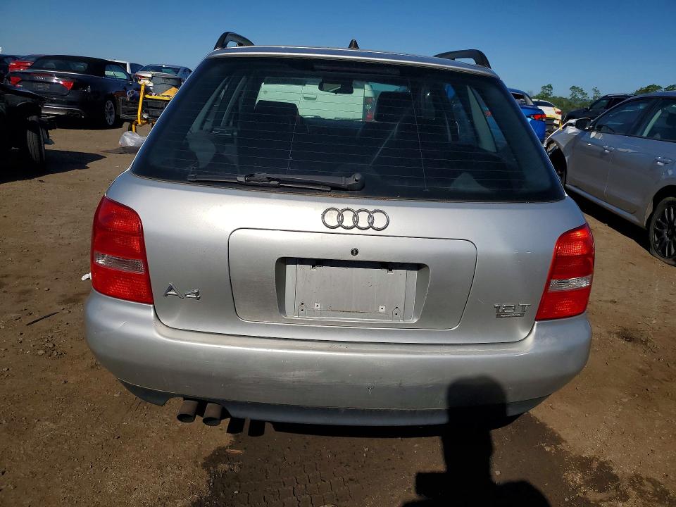 55269826 :رقم المزاد ، WAUKC68DX1A123341 vin ، 2001 Audi A4 مزاد بيع