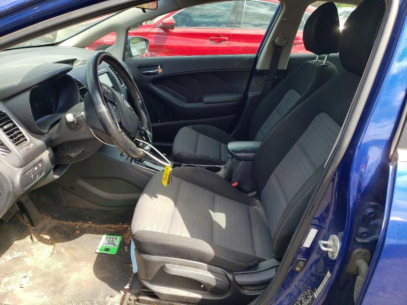 54515786 :رقم المزاد ، 3KPFL4A74HE010733 vin ، 2017 Kia Forte مزاد بيع