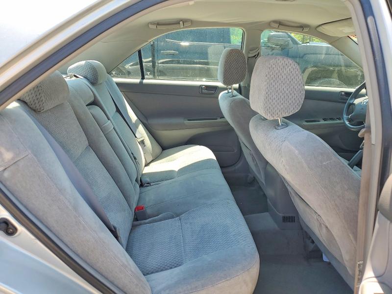 53405716 :رقم المزاد ، 4T1BE32KX4U826276 vin ، 2004 Toyota Camry مزاد بيع