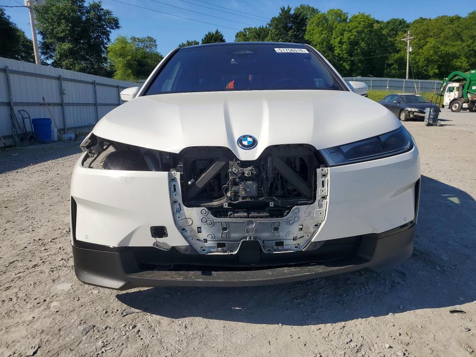 51756516 :رقم المزاد ، WB523CF05NCJ55041 vin ، 2022 Bmw Ix مزاد بيع