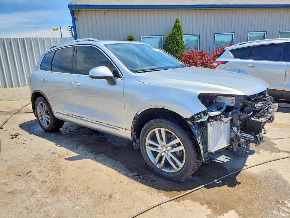 Aukcja sprzedaży 2015 Volkswagen Touareg, vin: WVGEP9BPXFD004943, numer aukcji: 52235056