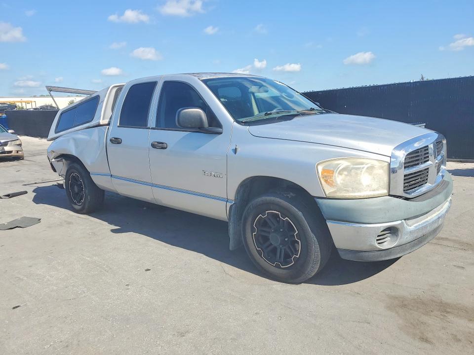 54085596 :رقم المزاد ، 1D7HA18N48S520584 vin ، 2008 Dodge Ram 1500 مزاد بيع