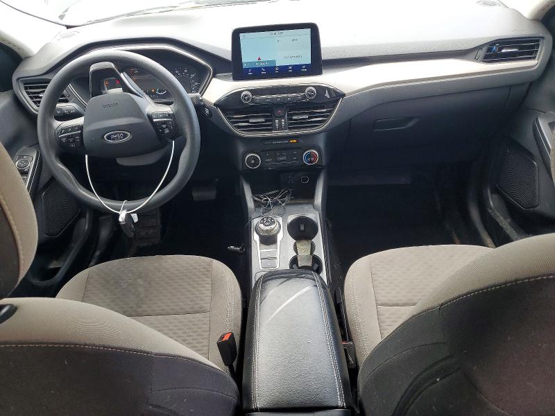 54560626 :رقم المزاد ، 1FMCU0G65NUC04915 vin ، 2022 Ford Escape مزاد بيع