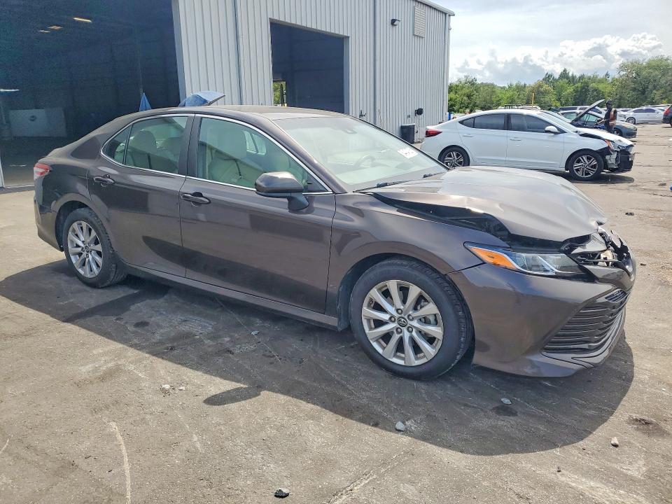 Продажа на аукционе авто 2018 Toyota Camry, vin: 4T1B11HK6JU646389, номер лота: 54404726