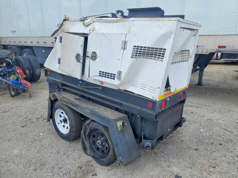 57970756 :رقم المزاد ، 5AJGS1324DB310870 vin ، 2013 Magna Construction Equipment مزاد بيع